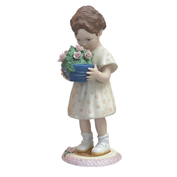 Jessie Willcox Smith Collection Rosebuds Lenox 1991 Porcelain Figurine 6.5" VTG - Picture 1 of 10